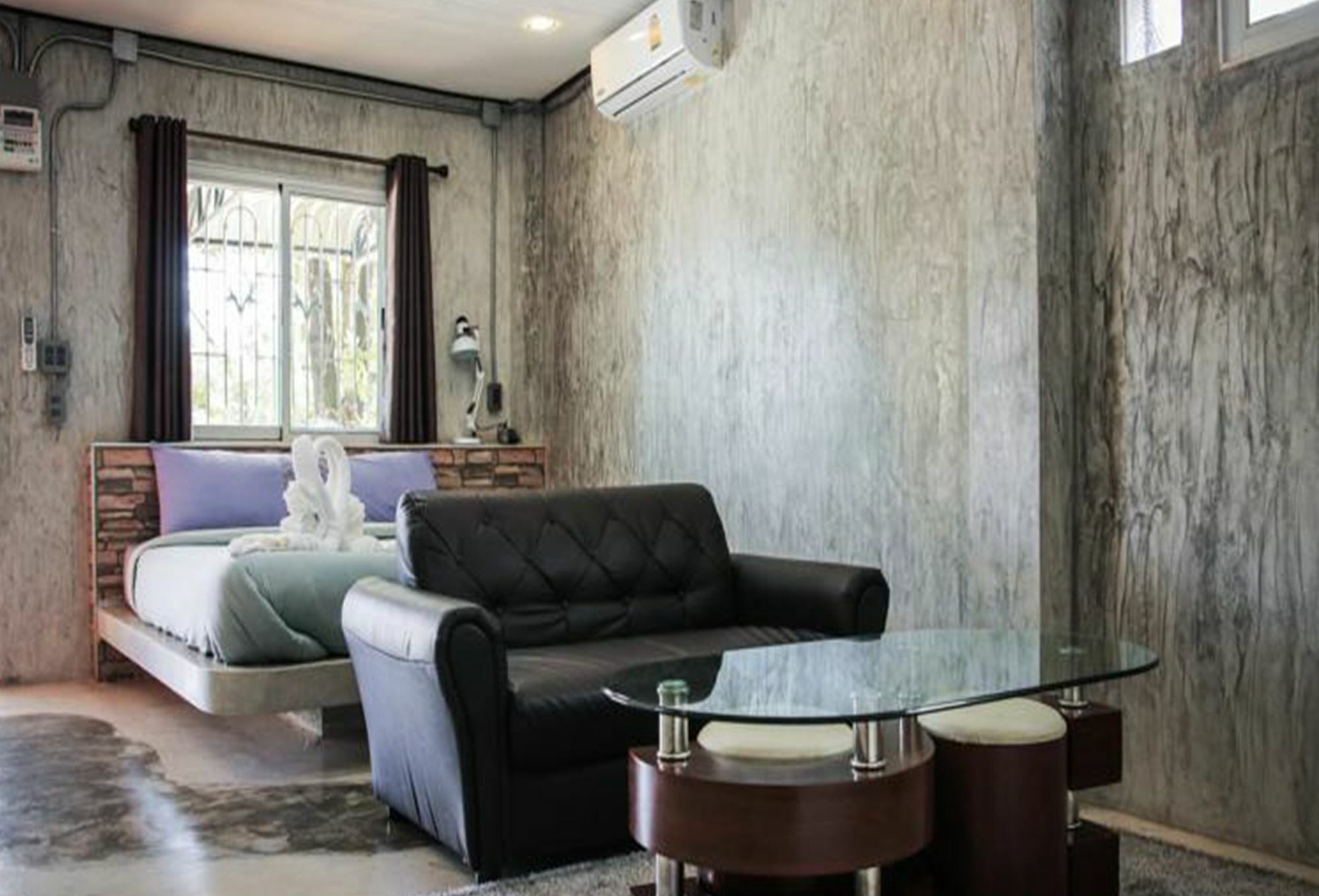 The Gallery Guest House 우돈타니 외부 사진