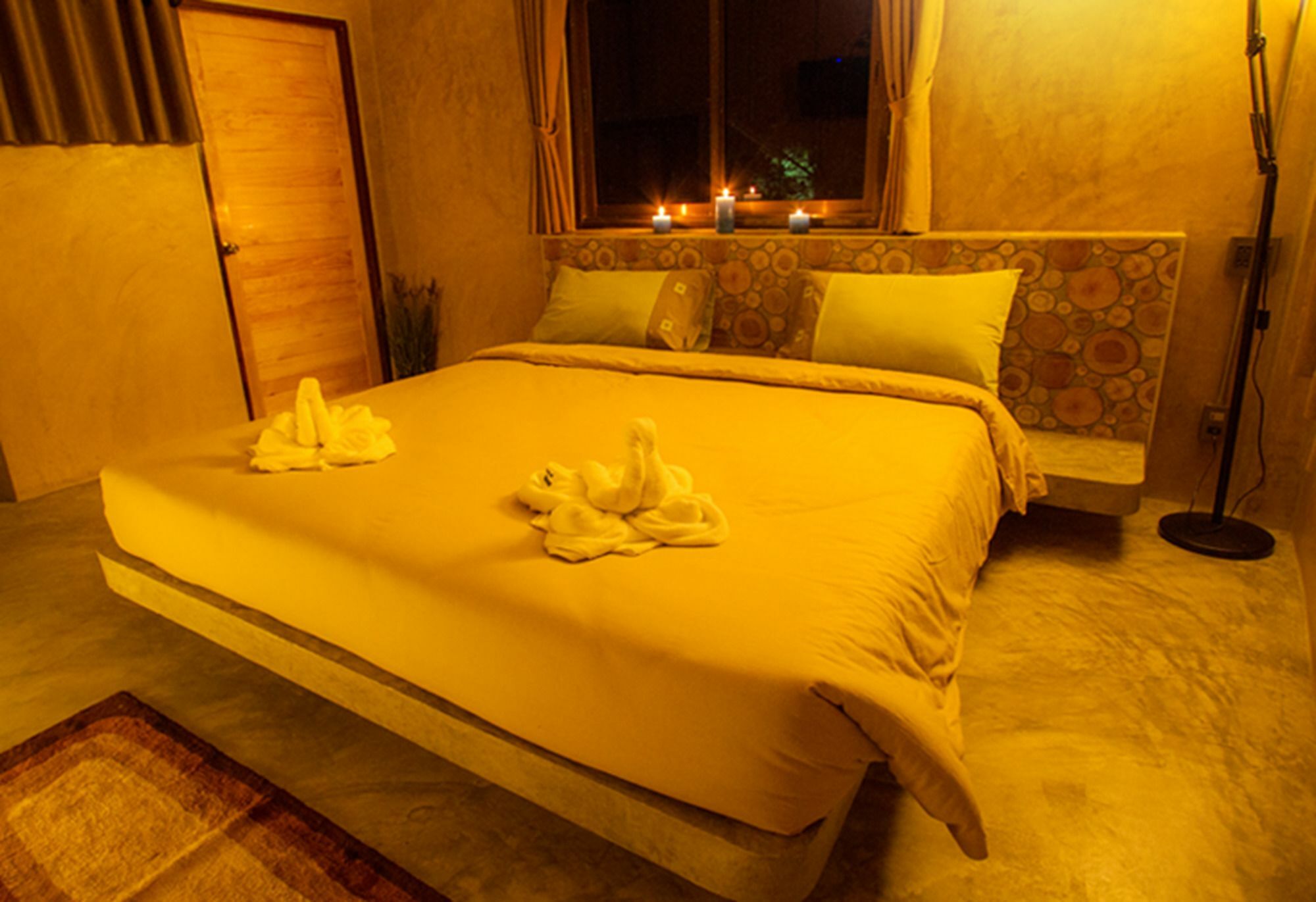 The Gallery Guest House 우돈타니 외부 사진
