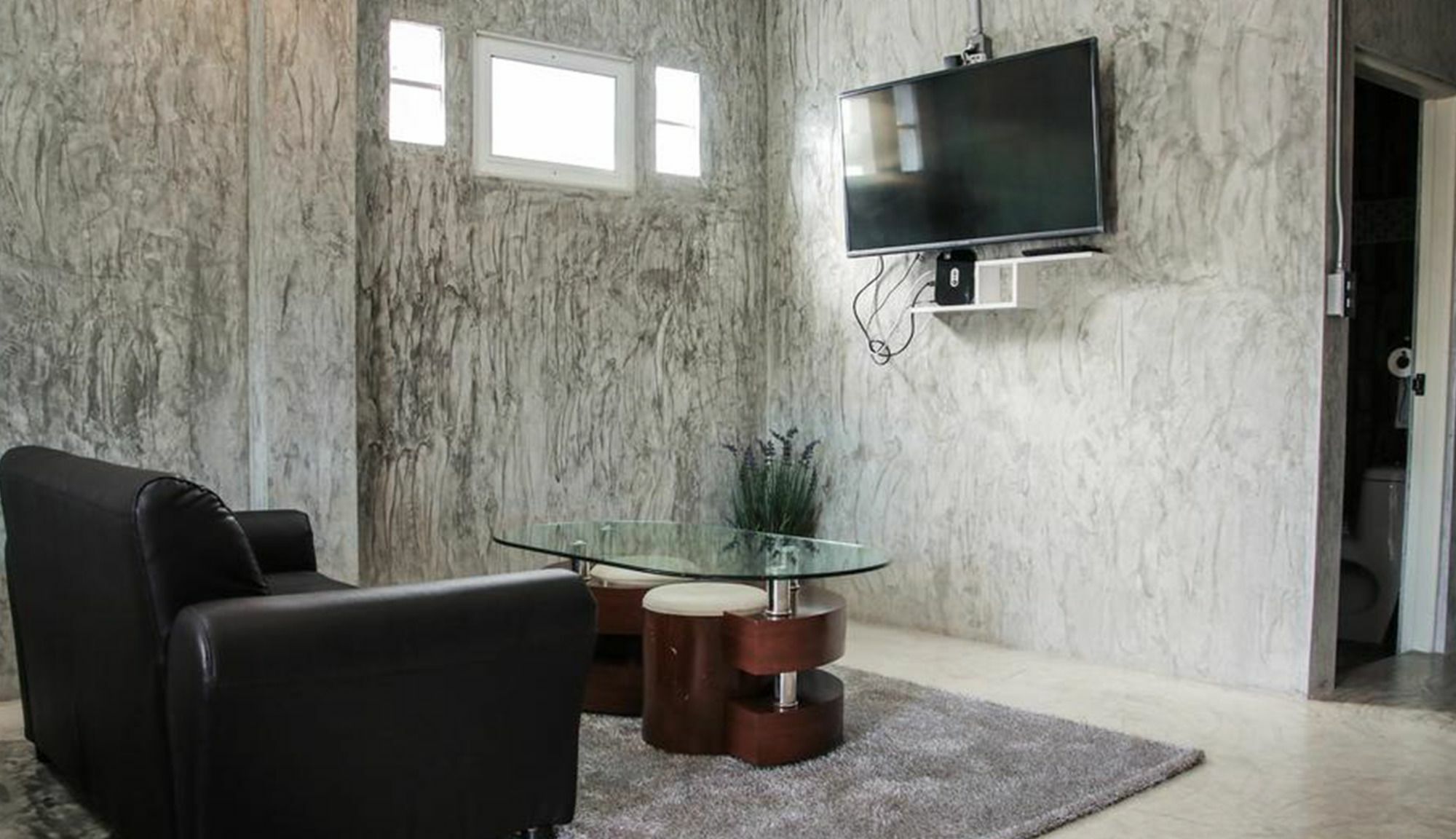 The Gallery Guest House 우돈타니 외부 사진